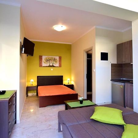 Elia Beach Modern Suites Флогіта Екстер'єр фото